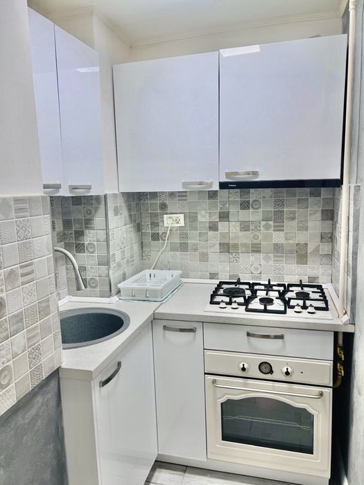 Vand Garsoniera Ovidiu Centru