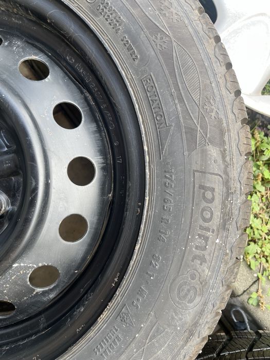 Зимни гуми с метални джанти