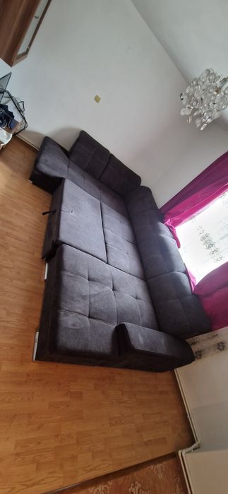 Vand canapea aproape nouă
