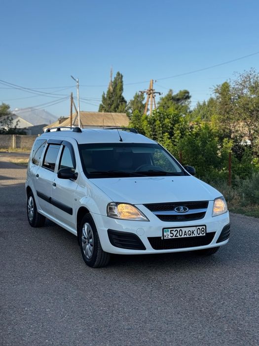 Лада Ларгус 2015