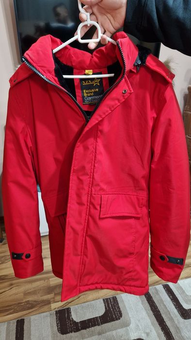 Geaca iarna îmblanita