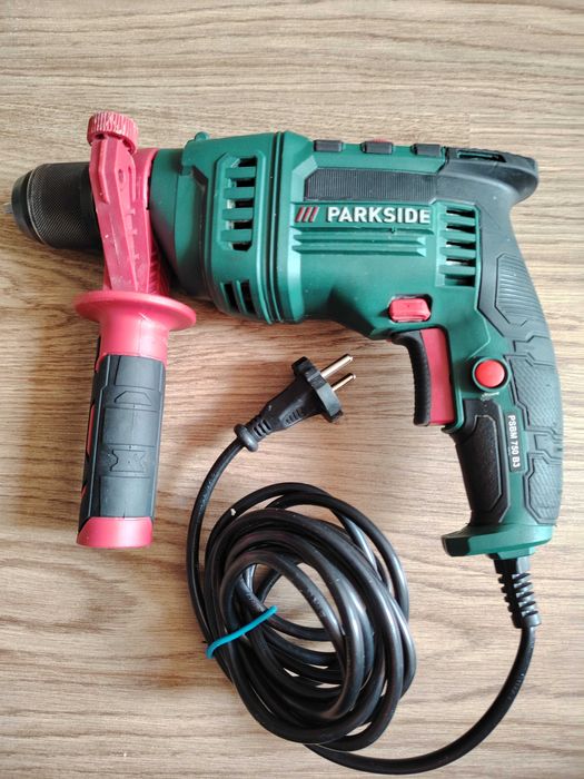 Masina de gaurit cu impact Parkside PSBM 750 B3 , 750 W , defecta