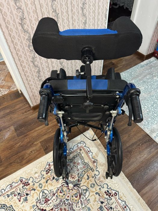 Инвалидная коляска