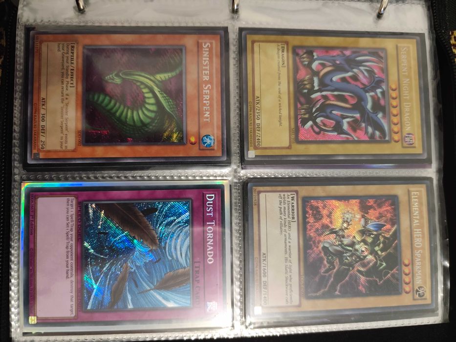Продавам Yu-Gi-Oh карти