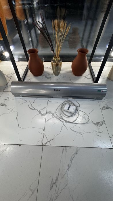 Тепловая завеса-конвектор Ballu