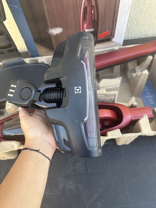 Aspirator electrolux Well Q7 animal