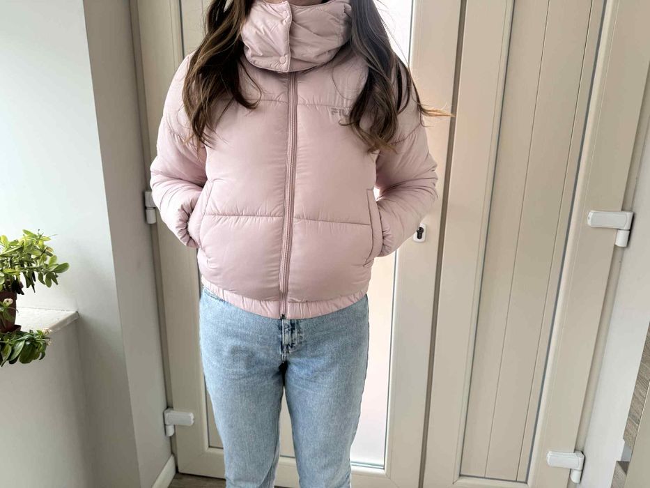 Дамско пухено яке Fila.