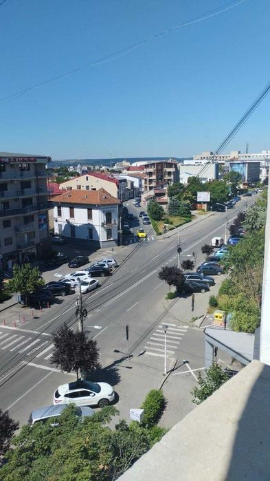 Garsonieră de închiriat – disponibilă imediat