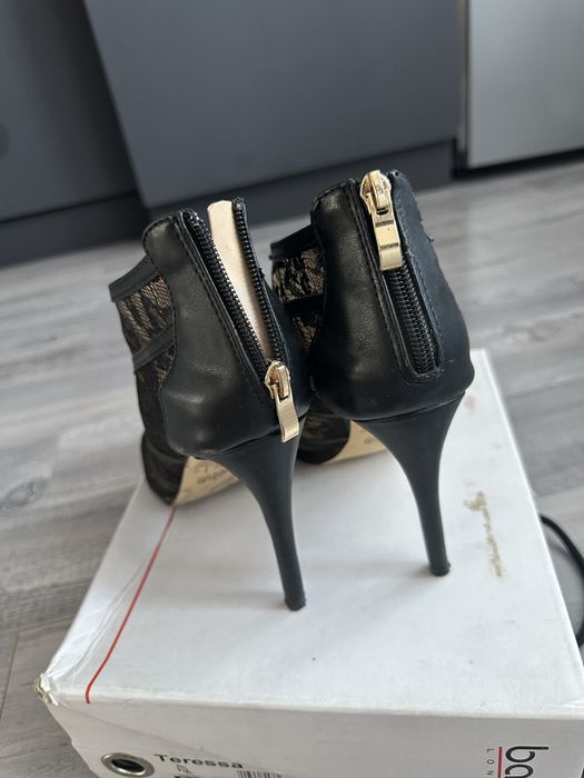 Туфли ажурные, за 6000