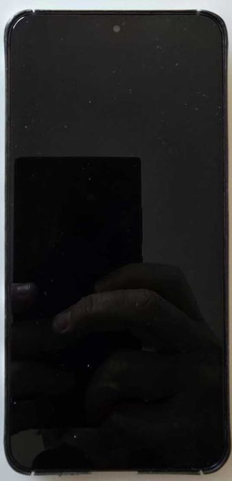 Samsung Galaxy S22, Dual SIM, 5G, 2023, - folosit max 6 luni- CA NOU