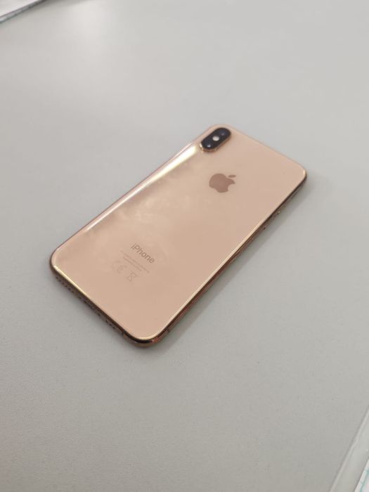 iPhone Xs 256gb.