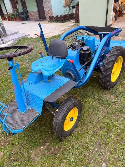 Vând Motocultor Lombardini