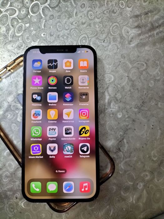 Продам айфон 12 про макс