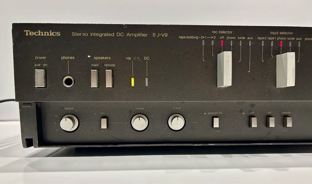 Vand amplificator Technics SU-V 9