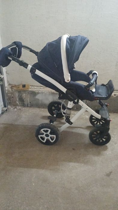 Коляска детское.