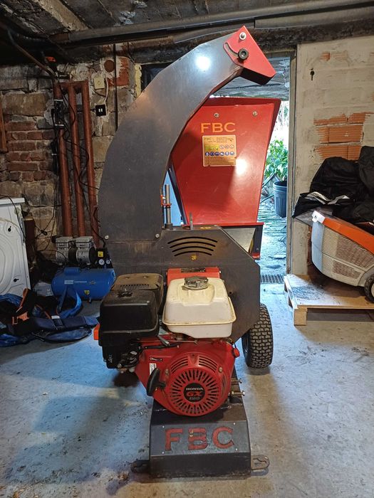 Дробилка за клони