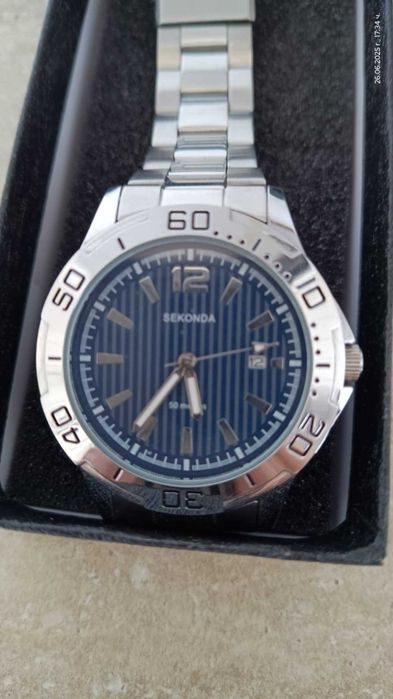 Часовник SEKONDA Оригинален