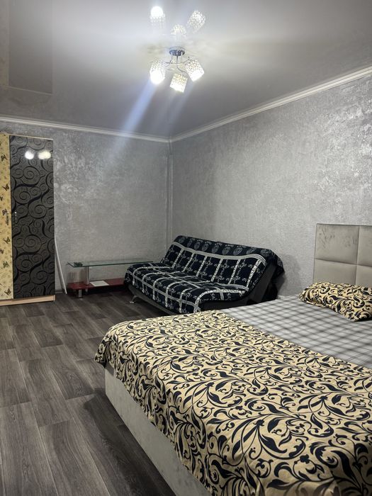 Посуточно 1 комн квартира
