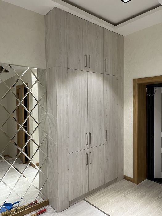 Шкафы Гардеробы Прихожие Кухни Комоды Тумбы Кровати на заказ