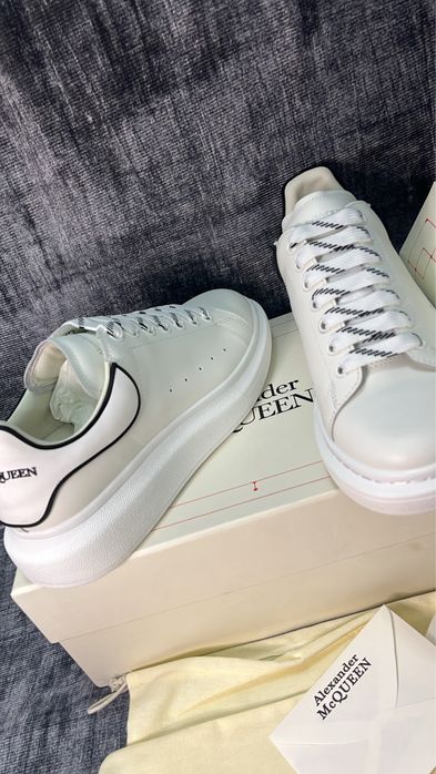 Alexander Mcqueen nr 43