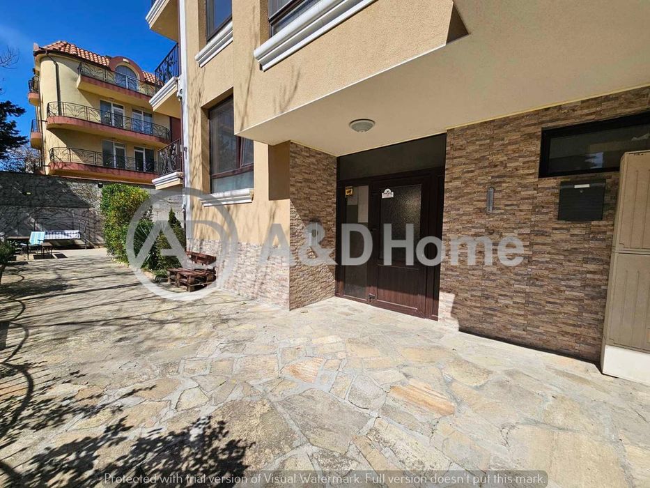 Продава се Едностаен апартамент в Несебър - 39 кв.м за 1359 €/кв.м - Снимка #11