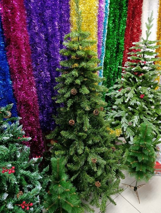 Елки искусственные