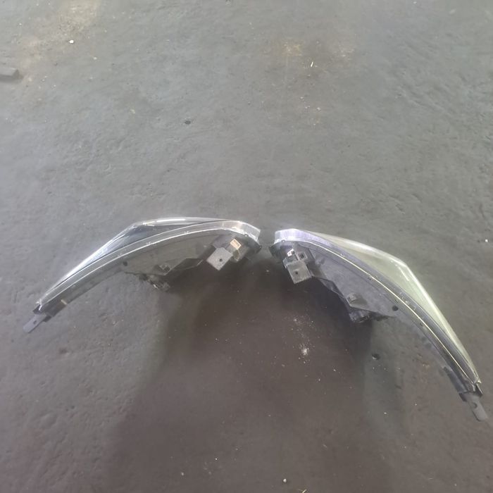 Фары на Kia Rio продам