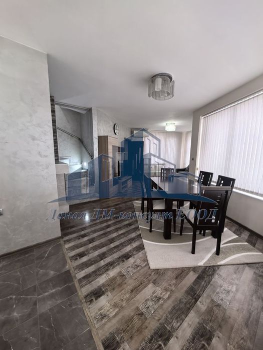 Мезонет в Шумен-Център площ 150