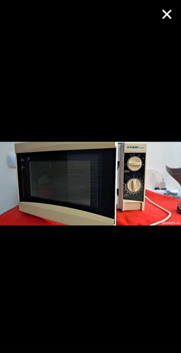 Cuptor cu microunde FIRST