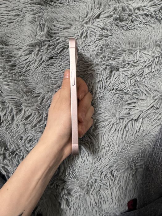 Айфон 13 256 гб.