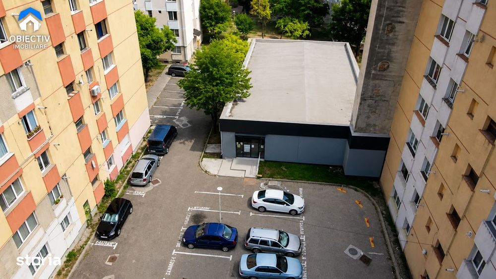 Cladire comerciala de vanzare, Str. Darmanesti , Piatra Neamt