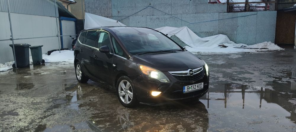 Opel Zafira c tourer