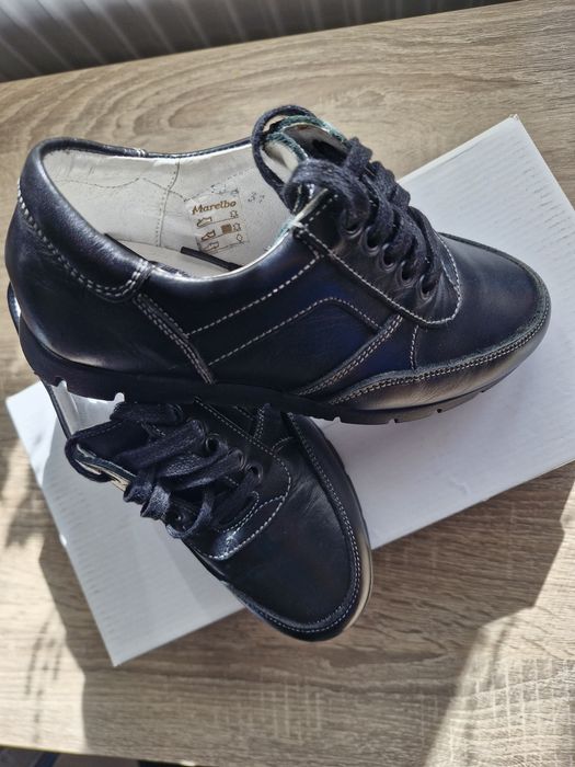 Pantofi de piele Marelbo
