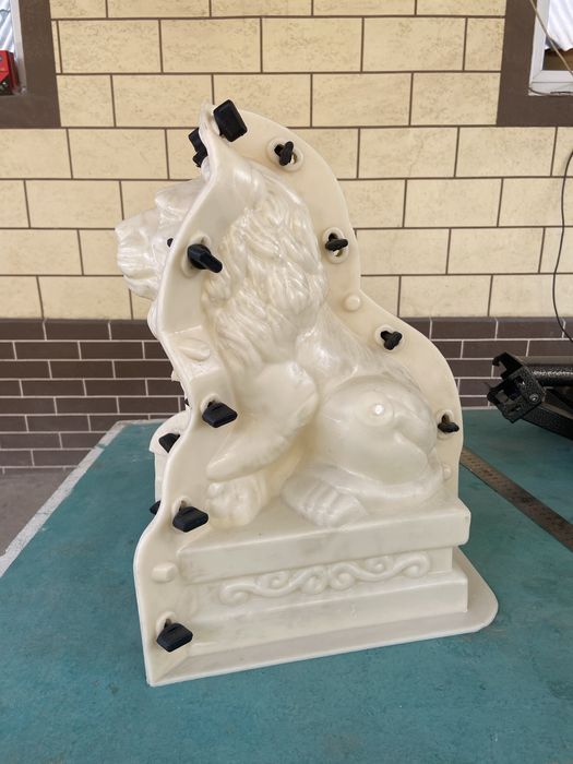 Форма Лев қалпы жаңа