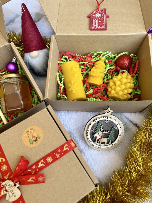 Подаръчни кутии - с восъчни свещи и натурални пчелни продукти