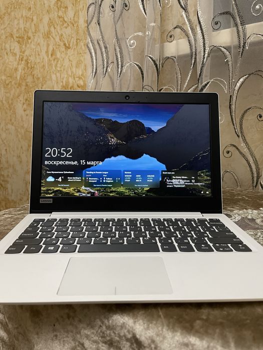 Ноутбук Lenovo