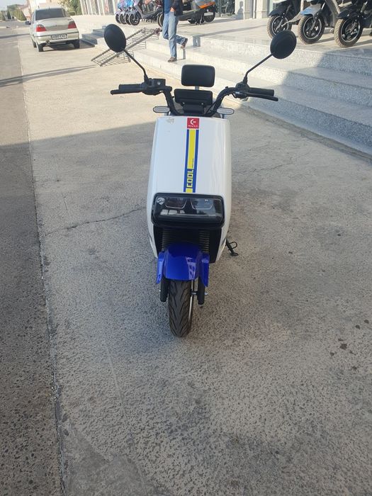 Элэктроскутер 2023 максим скорость 70.км