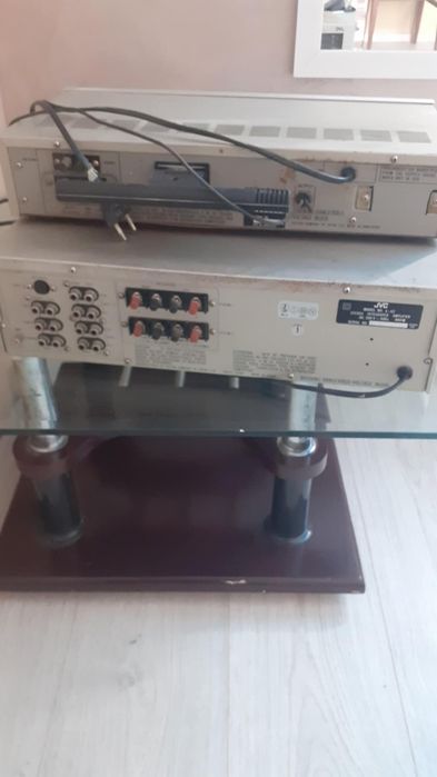 Vînd amplificator în. Stare de funcționare