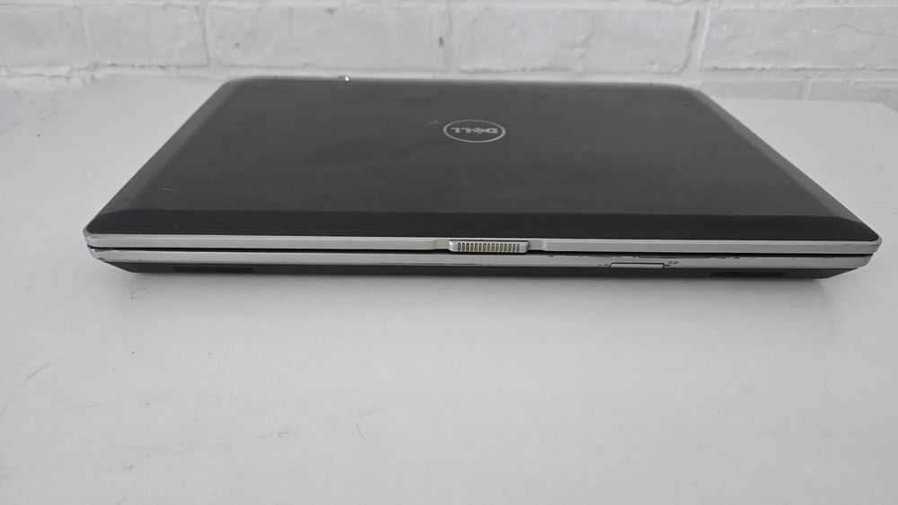 Ноутбук Dell Latitude