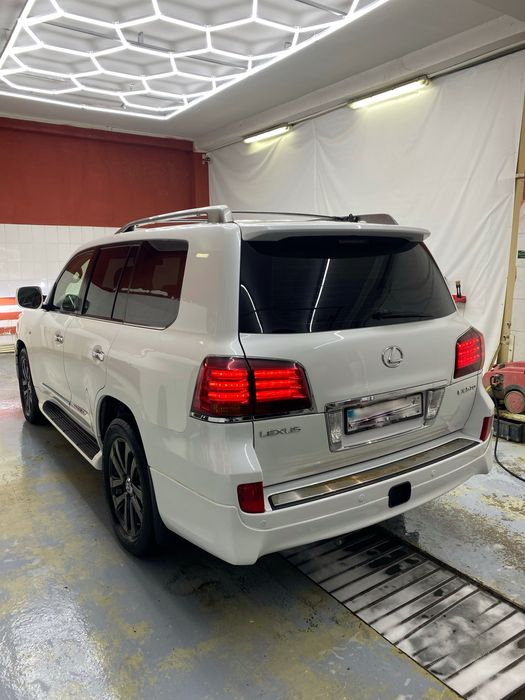 Аренда Лексус Lexus LX570