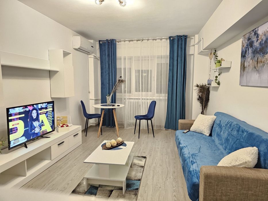 2 camere ultracentral Pitești | Renovat integral | Mobilat și utilat