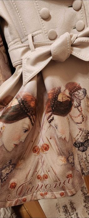 Изключително красиво манто на Junona. Ново обличано веднъж по- повод!