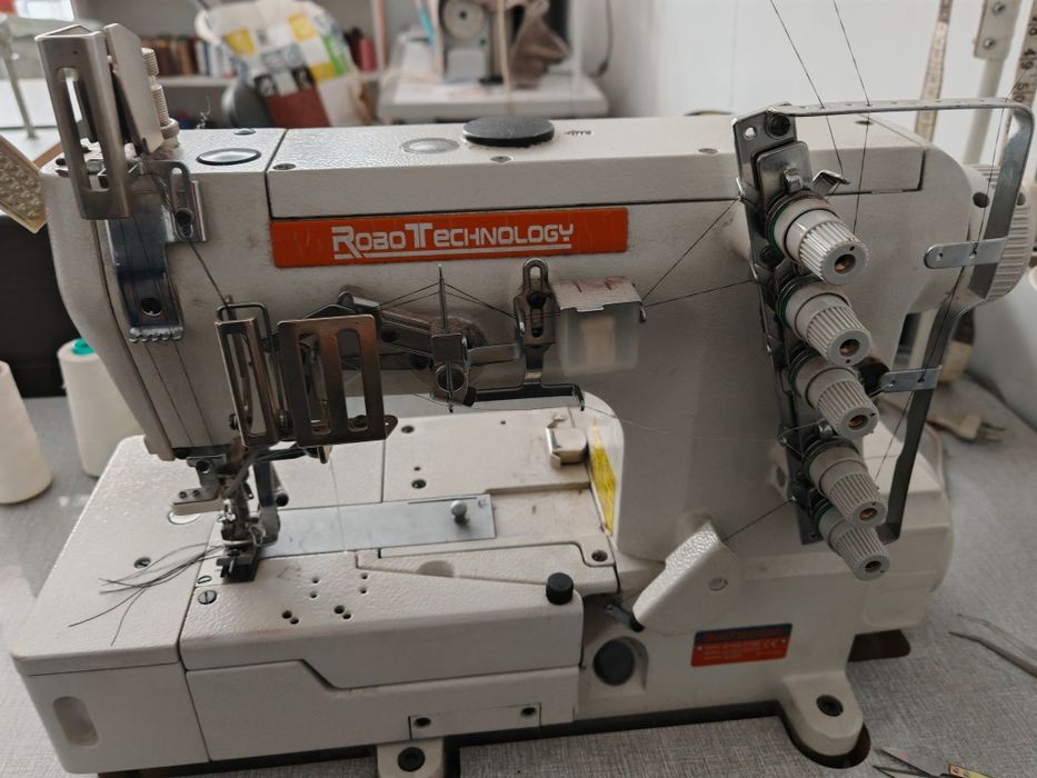 Професионални шевни машини