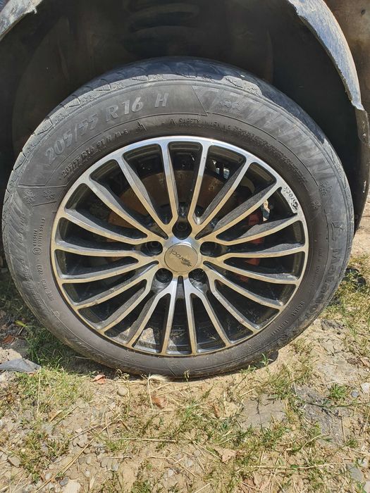 VOLKSWAGEN Golf 2004 — imagine 3