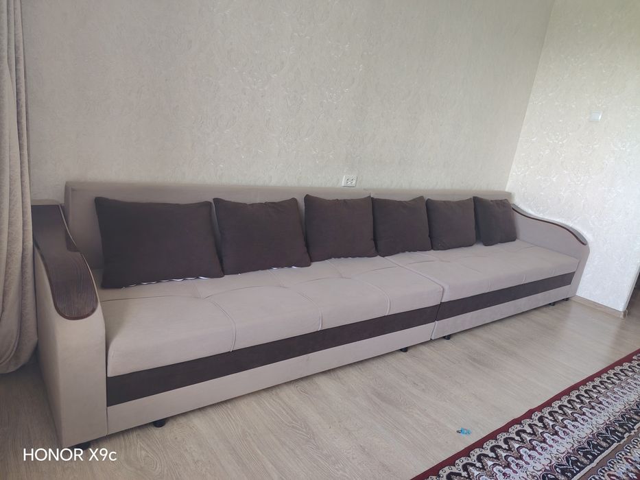 Продам диван 4 метра