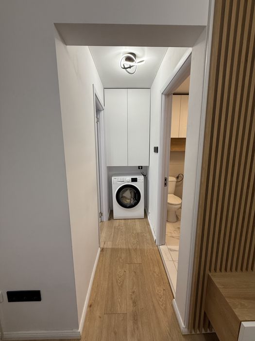 Închiriez Garsonieră