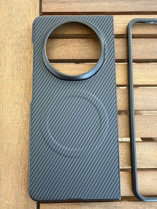 Husa ultra slim cu Magsafe pentru Honor Magic V5