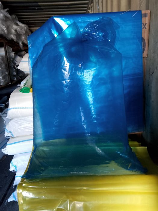 Salafan (politelen) qoplar tayyor asartimentimiz bor