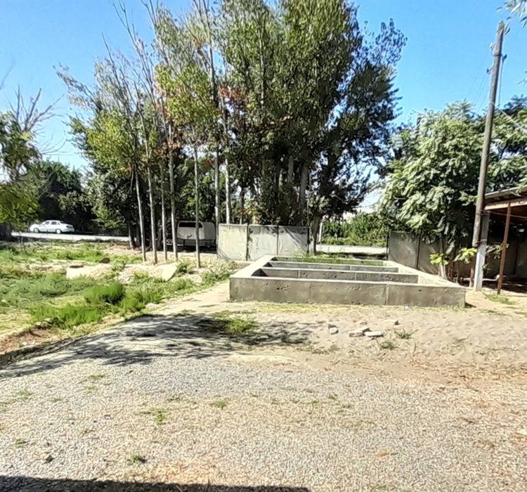 Дом  продаётся под биснес