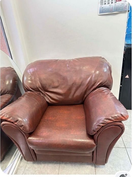 Диван и два фотьойла